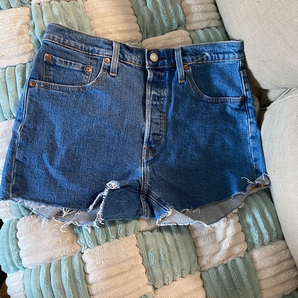 Levi's Blue Jean Shorts High-Waisted Distressed